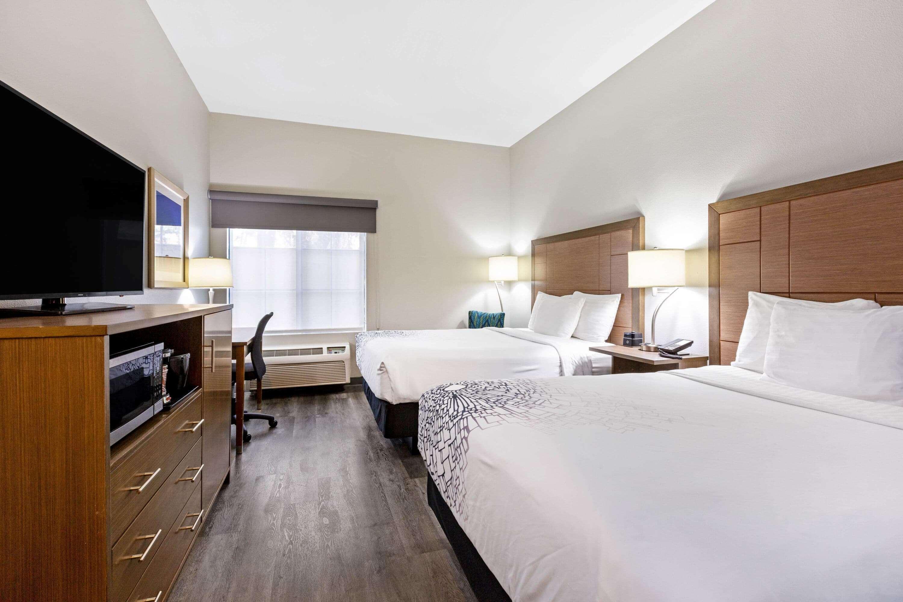 La Quinta By Wyndham Ne Long Beach/Cypress Hawaiian Gardens Екстериор снимка
