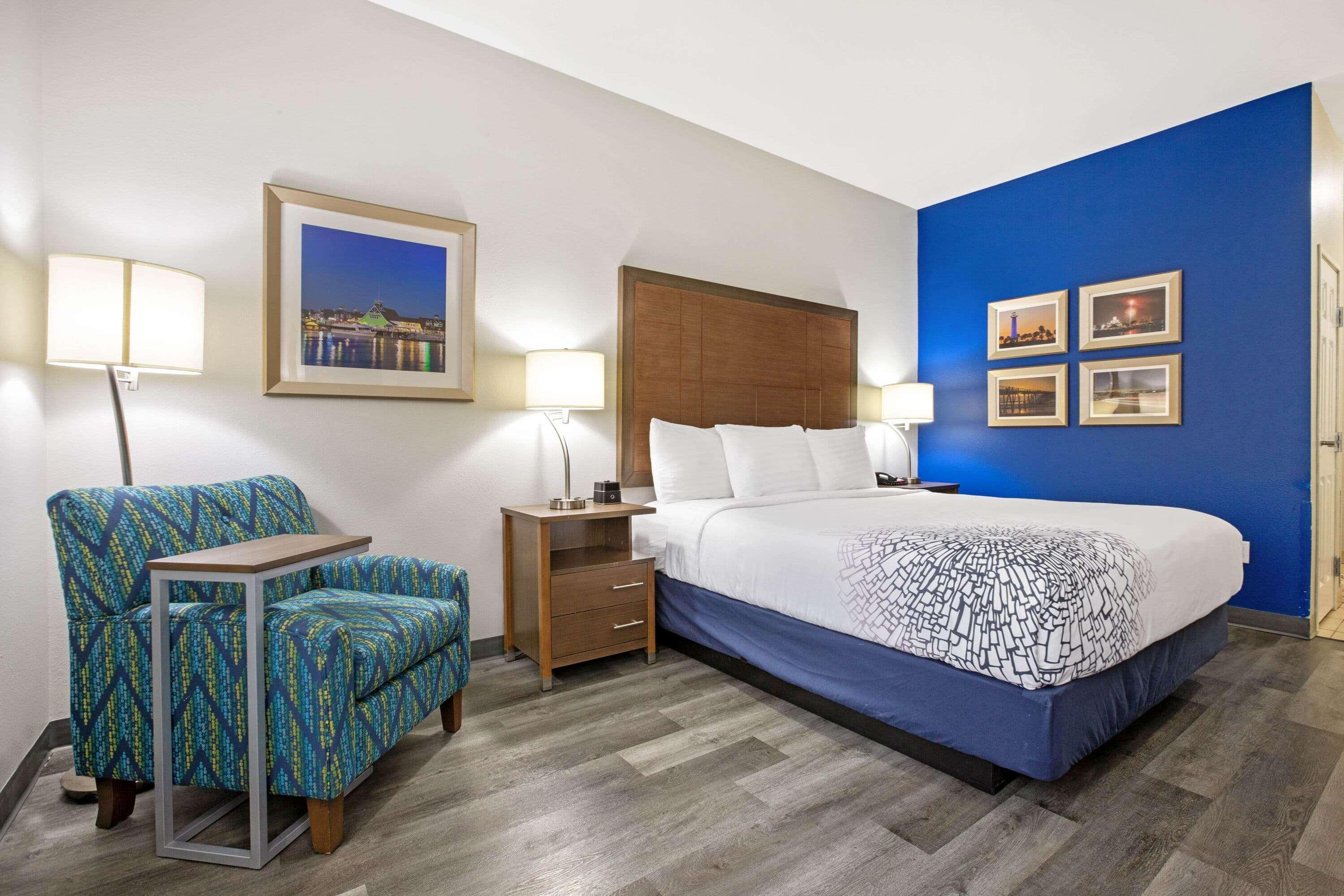 La Quinta By Wyndham Ne Long Beach/Cypress Hawaiian Gardens Екстериор снимка