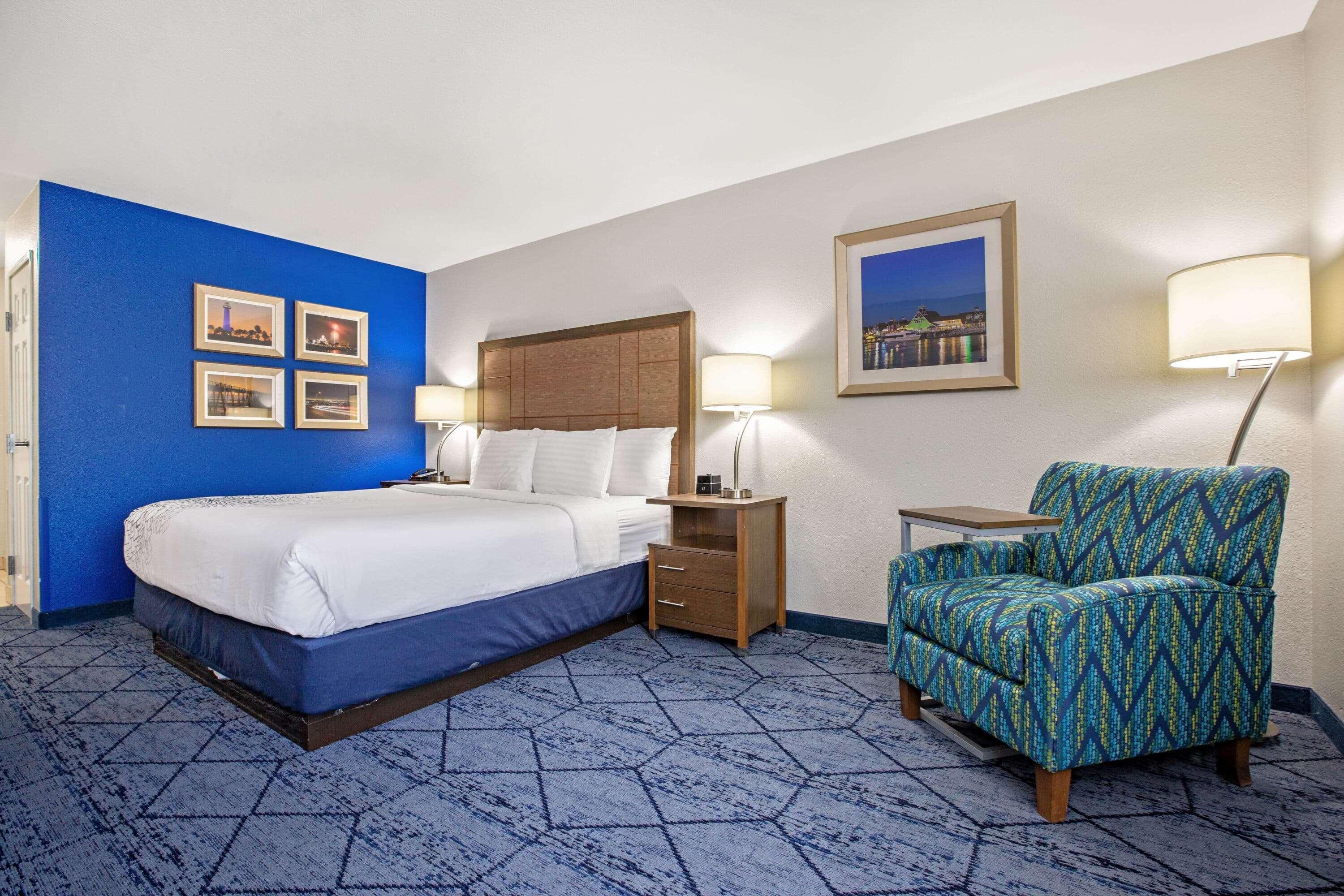 La Quinta By Wyndham Ne Long Beach/Cypress Hawaiian Gardens Екстериор снимка
