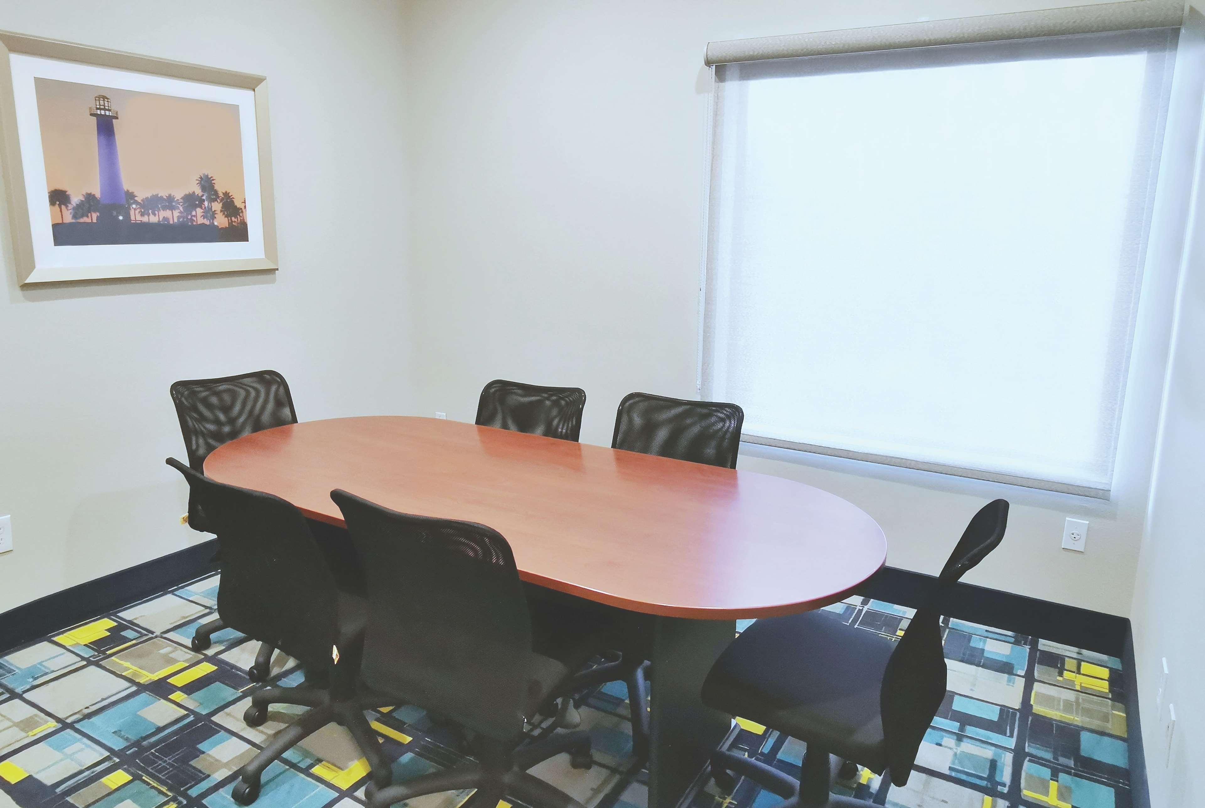La Quinta By Wyndham Ne Long Beach/Cypress Hawaiian Gardens Екстериор снимка