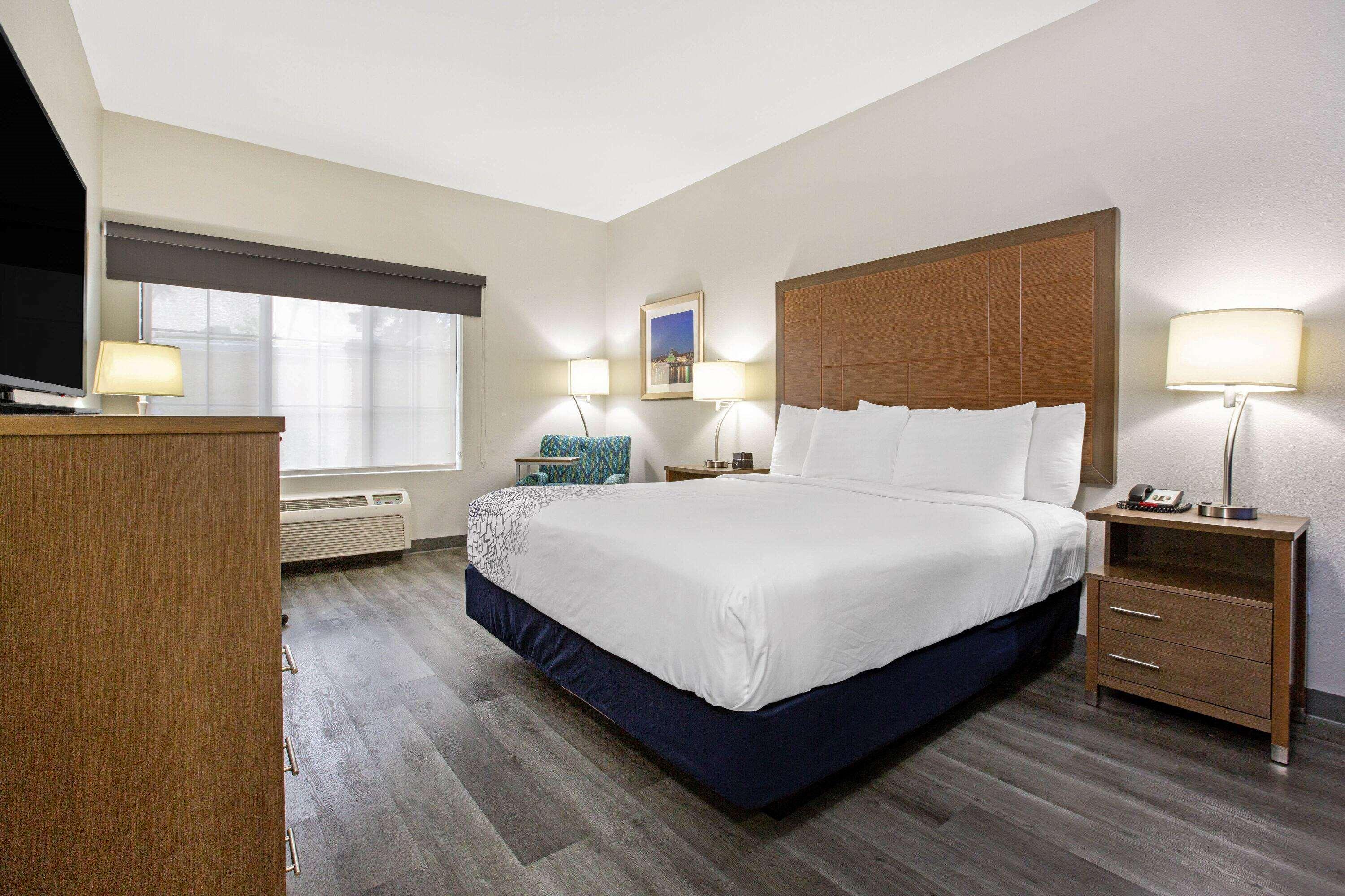 La Quinta By Wyndham Ne Long Beach/Cypress Hawaiian Gardens Екстериор снимка