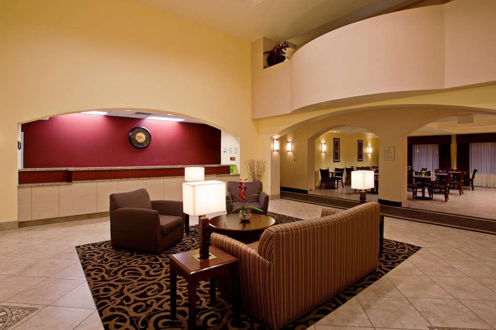 La Quinta By Wyndham Ne Long Beach/Cypress Hawaiian Gardens Интериор снимка